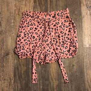 Fashion Nova pink leopard tie shorts